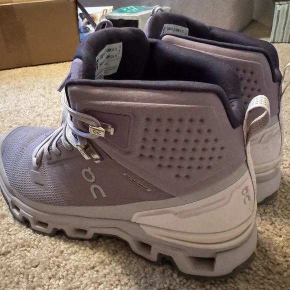 On Running Cloudrock 2 Hiking boots - Picture 3 of 7